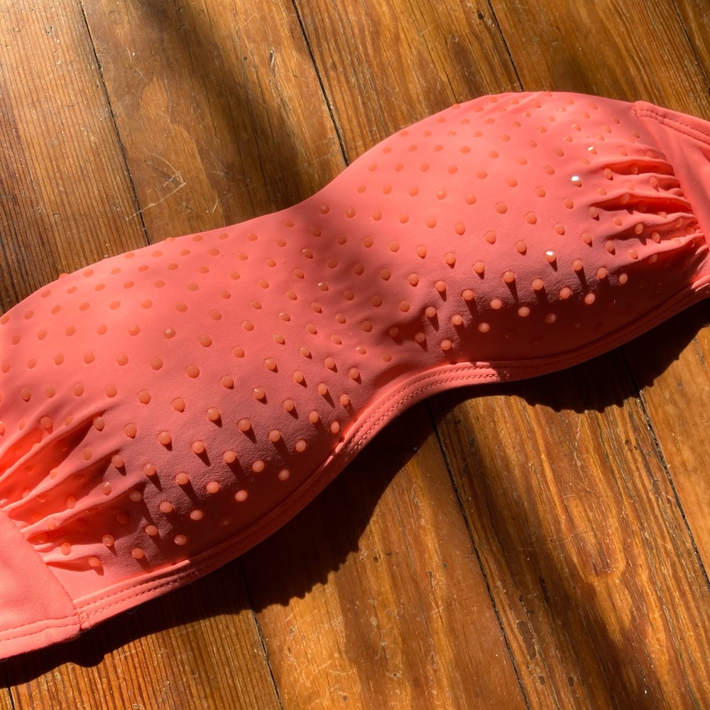 🧜🏼‍♀️Pink Jeweled Mermaid Xhilaration Bikini Top, size XS